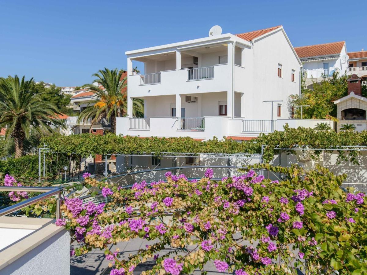 Apartment Lucija-1 By Interhome Trogir Exterior foto